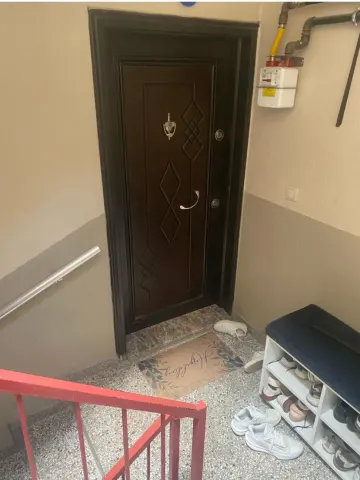 BORNOVA ÇAMDİBİ'NDE SATILIK 3+1 DAİRE