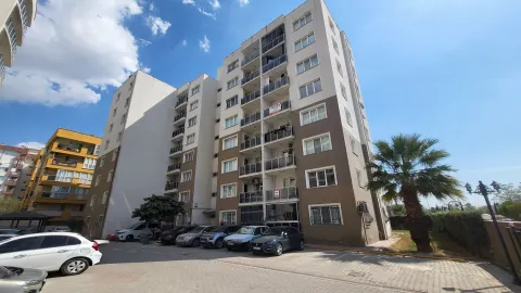 PALMİYE SİTESİNDE 2+1 ARA KAT FERAH DAİRE