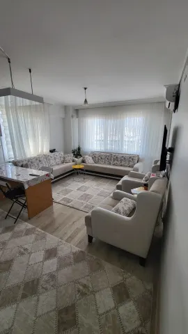 PALMİYE SİTESİNDE 2+1 ARA KAT FERAH DAİRE — fotoğraf 2