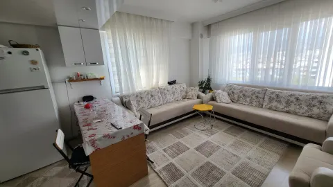 PALMİYE SİTESİNDE 2+1 ARA KAT FERAH DAİRE — fotoğraf 4